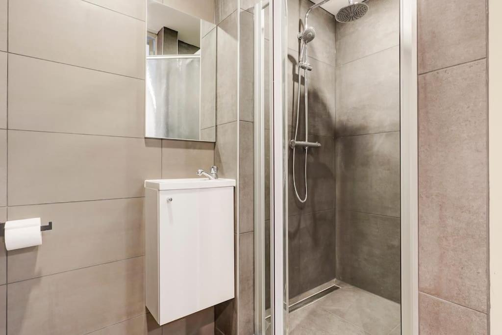 Prachtig Appartement In Hartje สเนก ภายนอก รูปภาพ